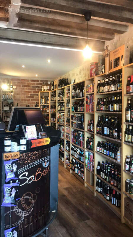 Commerce à SAINT-GERMAIN-EN-LAYE