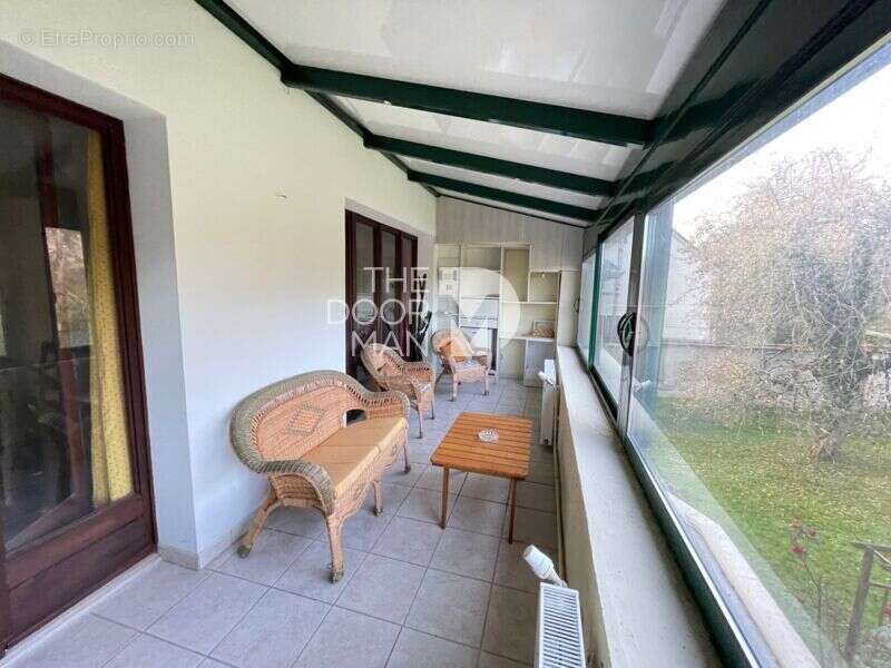 Maison à ROCHES-BETTAINCOURT