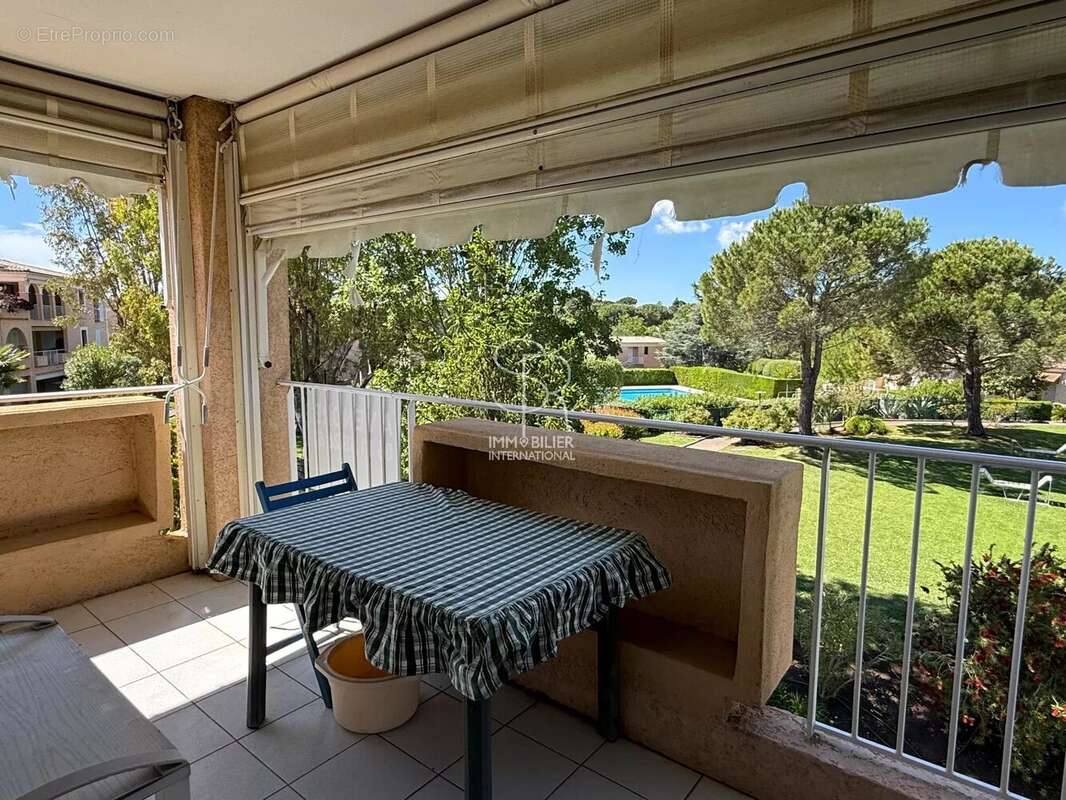Appartement à VILLENEUVE-LOUBET