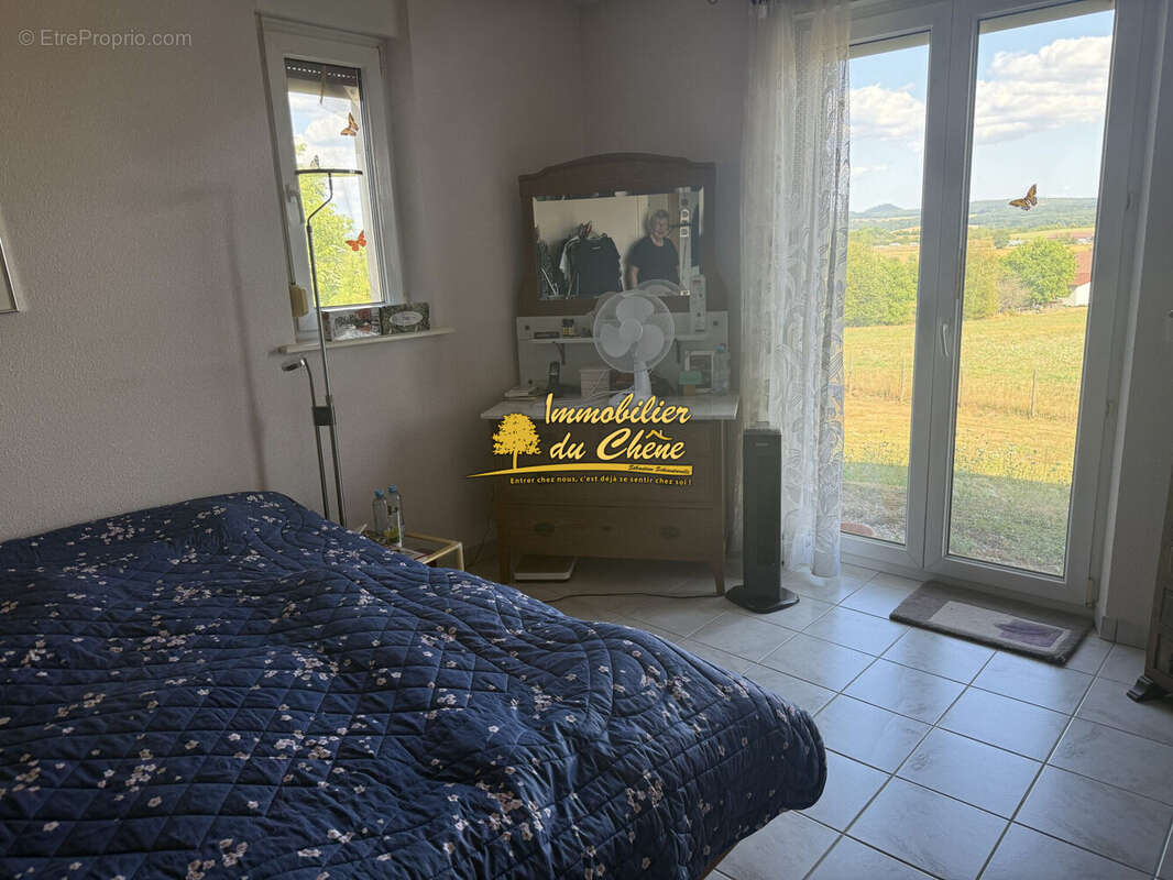 Maison 176 m² à Frotey-Les-Lure  - photo 8