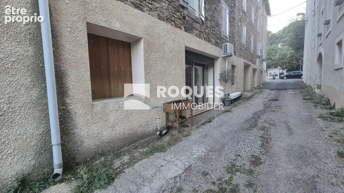 LAMALOU LES BAINS à vendre Appartement type F3 en rez de chaussée avec garage - photo 2