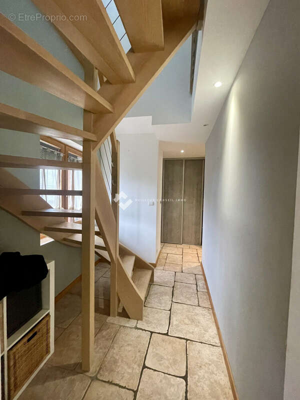 Maison 5 pièces 109 m² à vendre à Argentine (73220) - photo 8