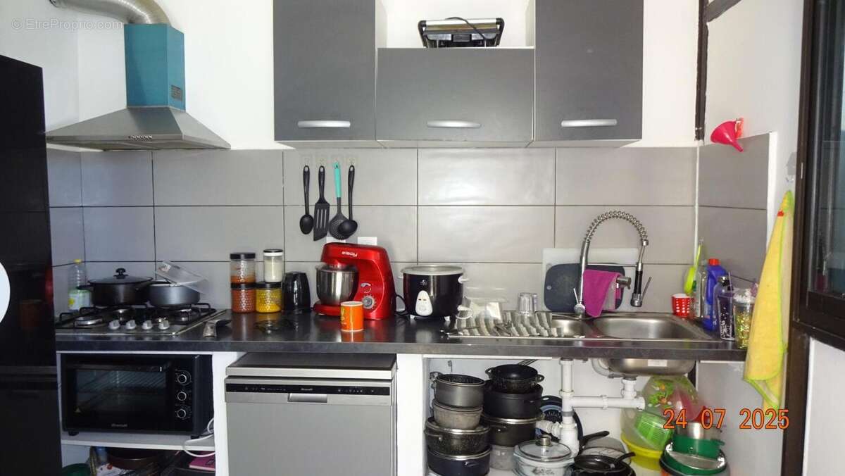 Photo 2 - Appartement à SAINT-DENIS