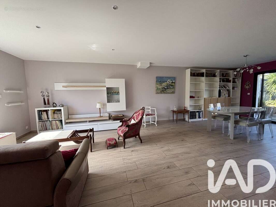 Photo 2 - Maison à SAUTRON