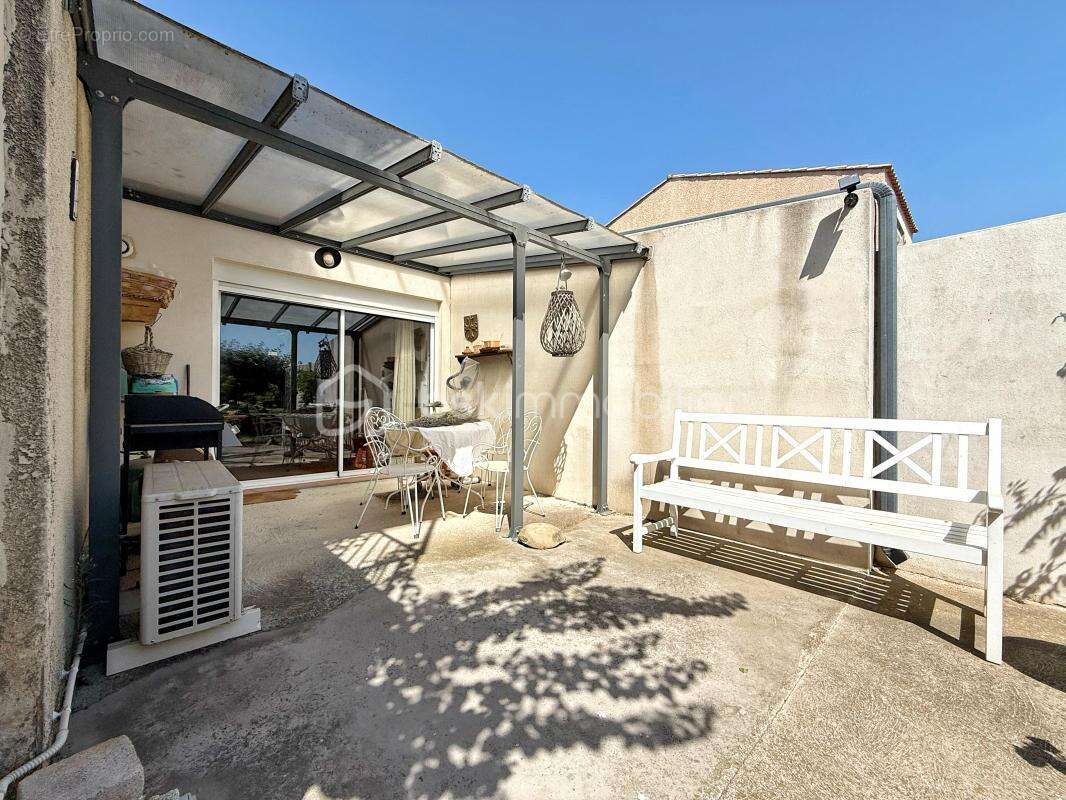  montady – villa 184 m² – 2 appartements – terrain 367 m² – garage – panneaux solaires - photo 11