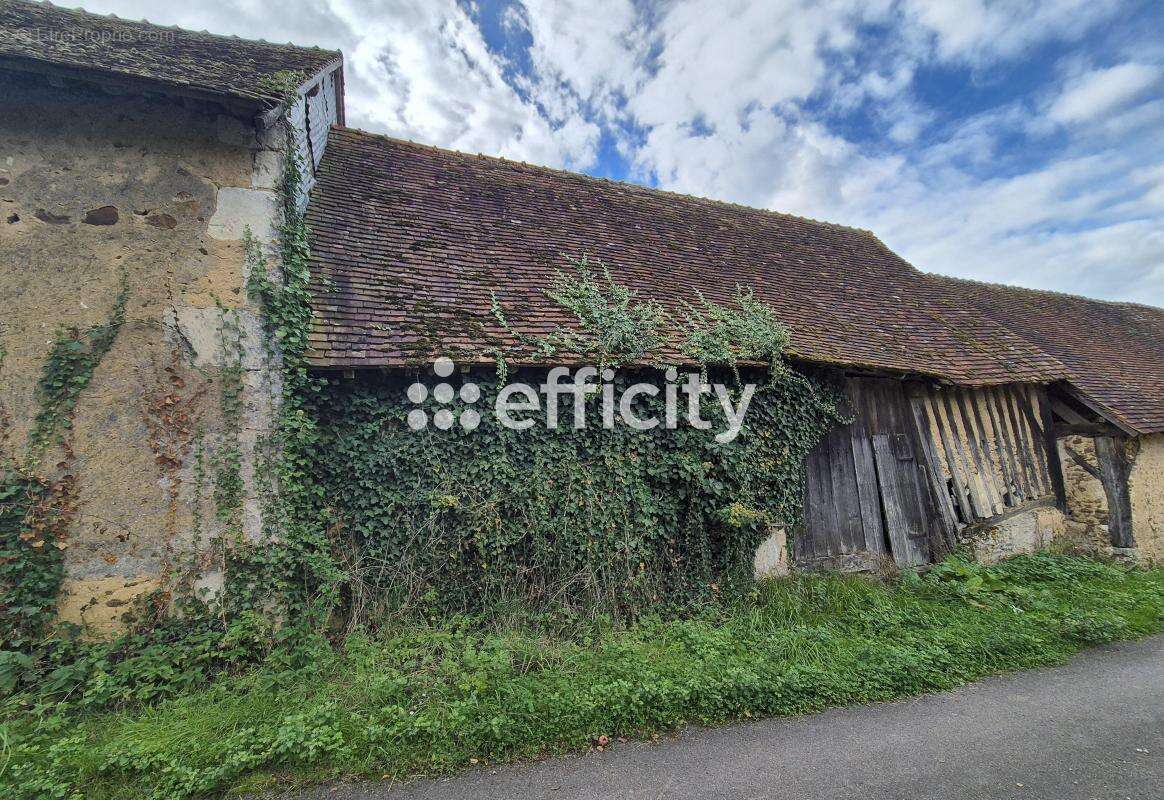 Maison à EPUISAY