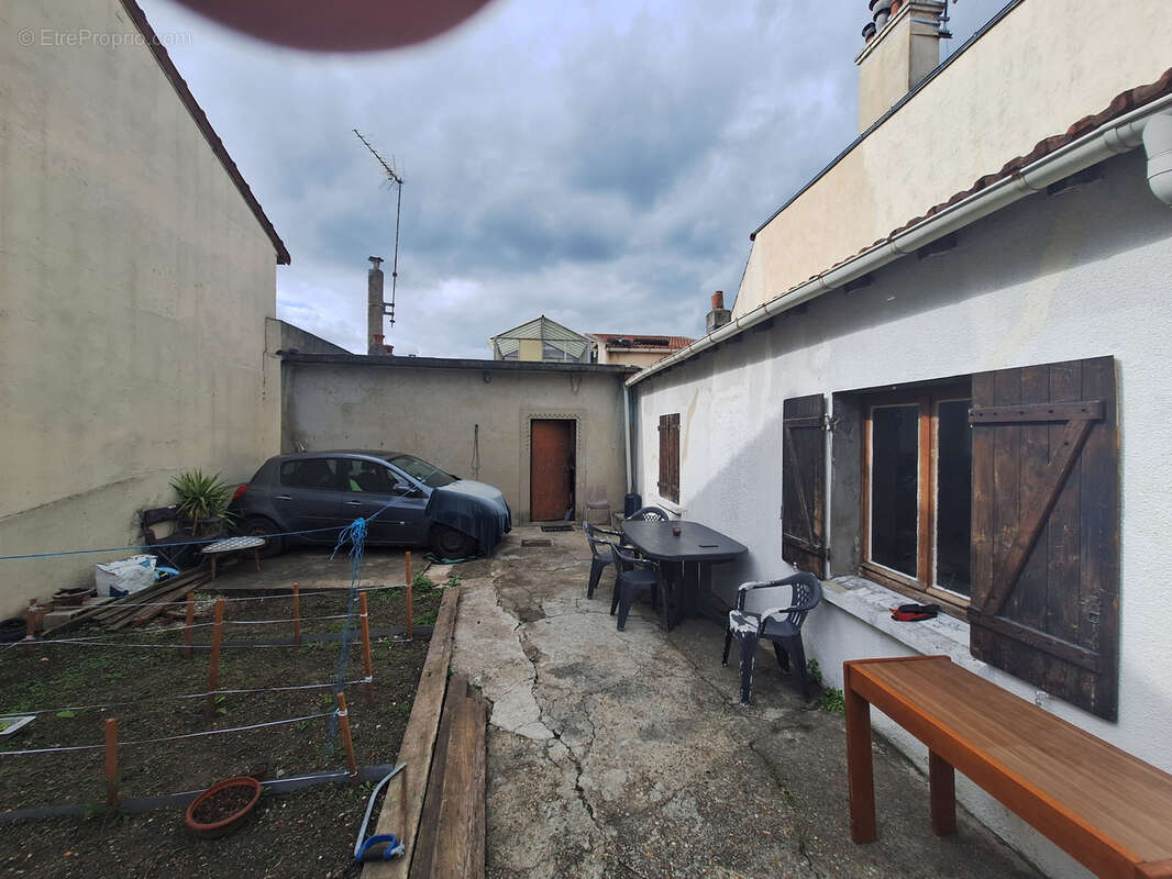 Maison à GENNEVILLIERS