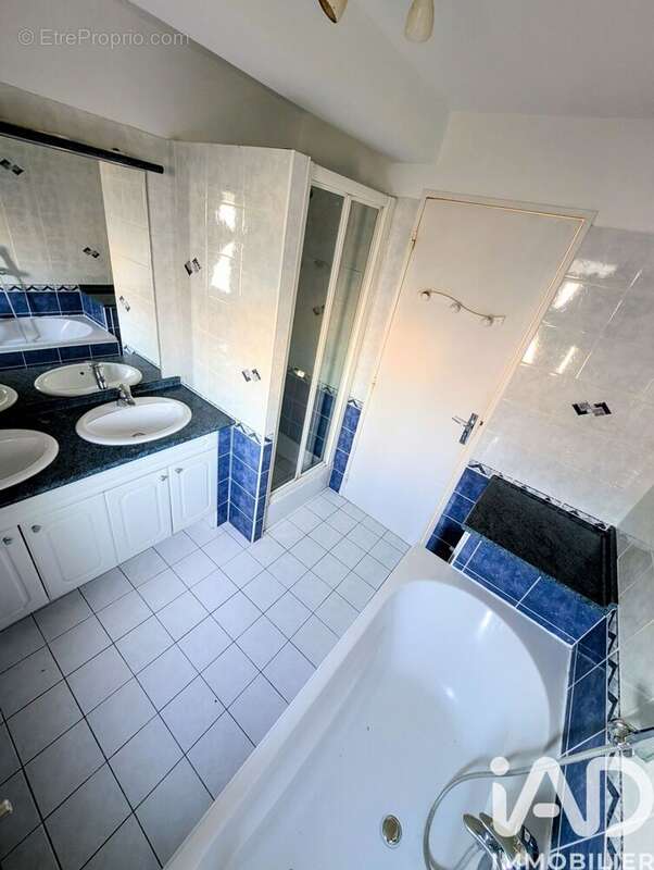 Photo 8 - Appartement à SAINT-QUENTIN