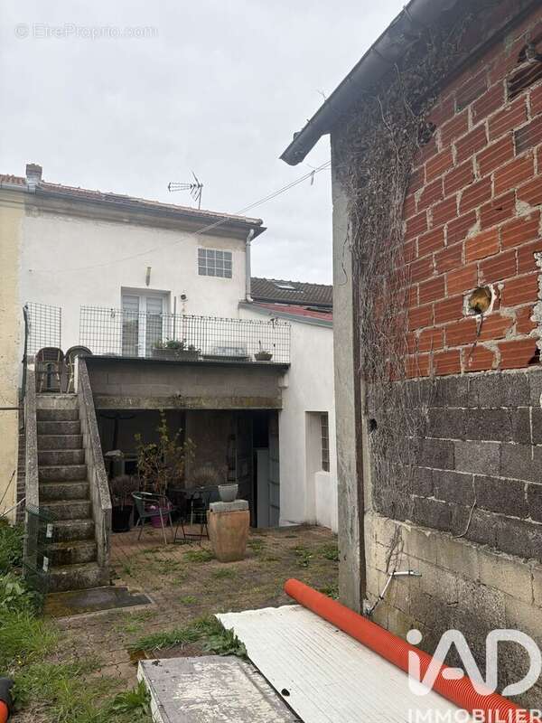 Photo 7 - Appartement à JUILLY