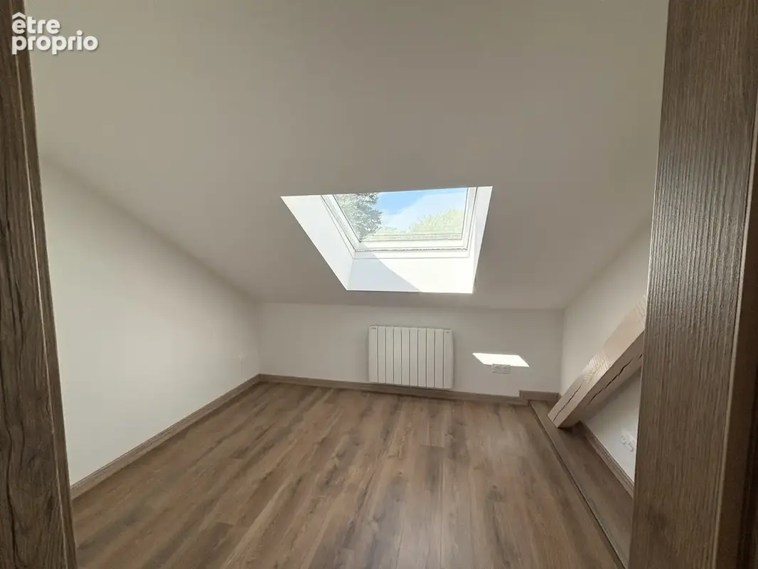 3 pièces   40,10 m2 carrez   entièrement rénové - photo 5