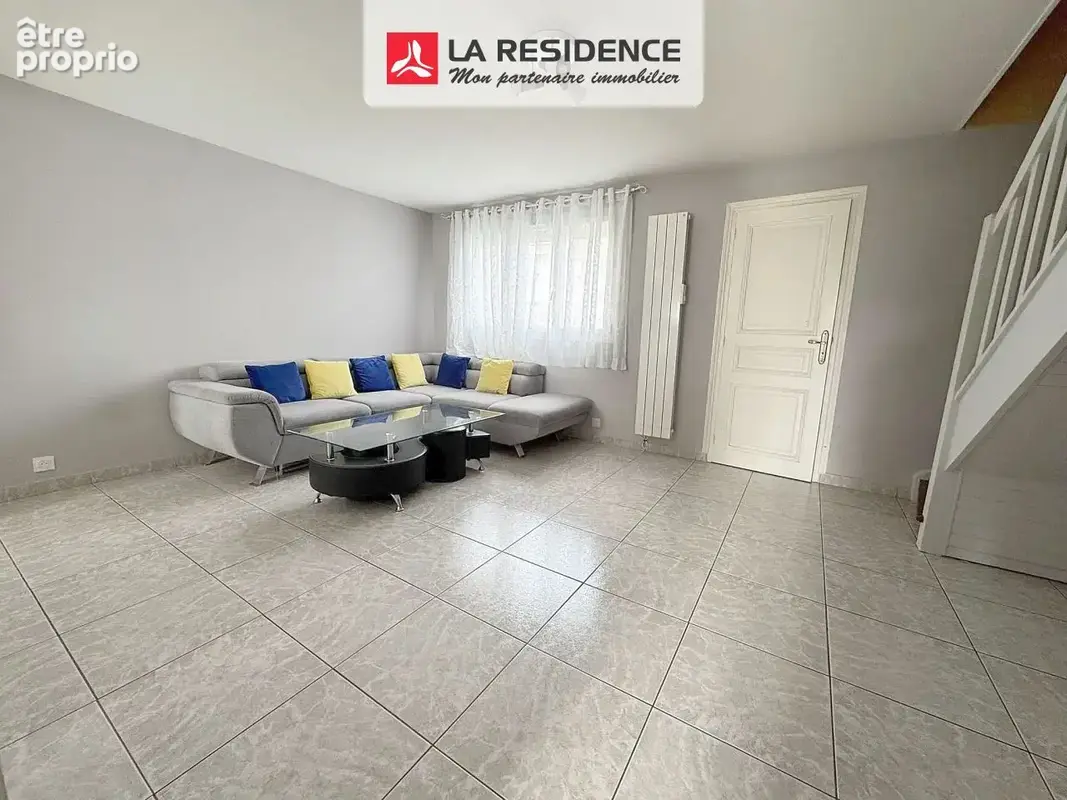 Maison 4 pièces 77 m² à vendre à Stains (93240) - photo 3