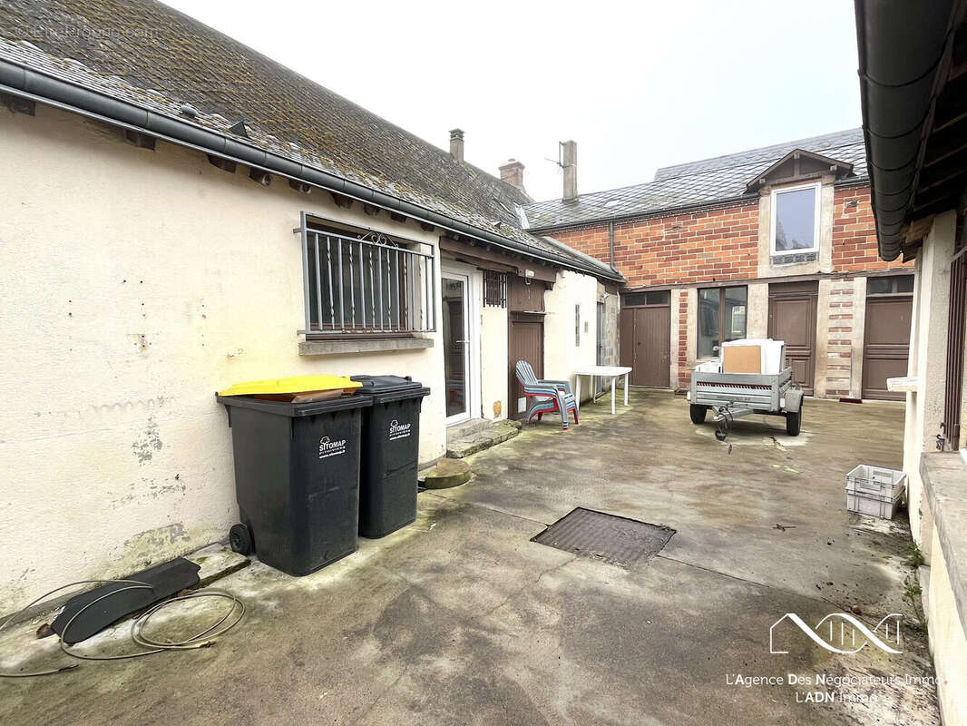 Maison à ASCHERES-LE-MARCHE