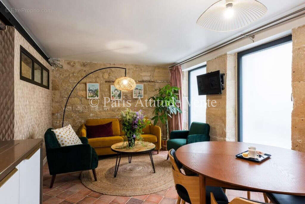 Commerce à PARIS-3E