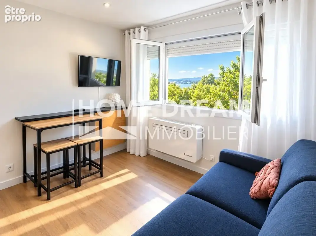 Appartement 1 pièce 16 m² à vendre à Saint-Mandrier-Sur-Mer (83430) - photo 2