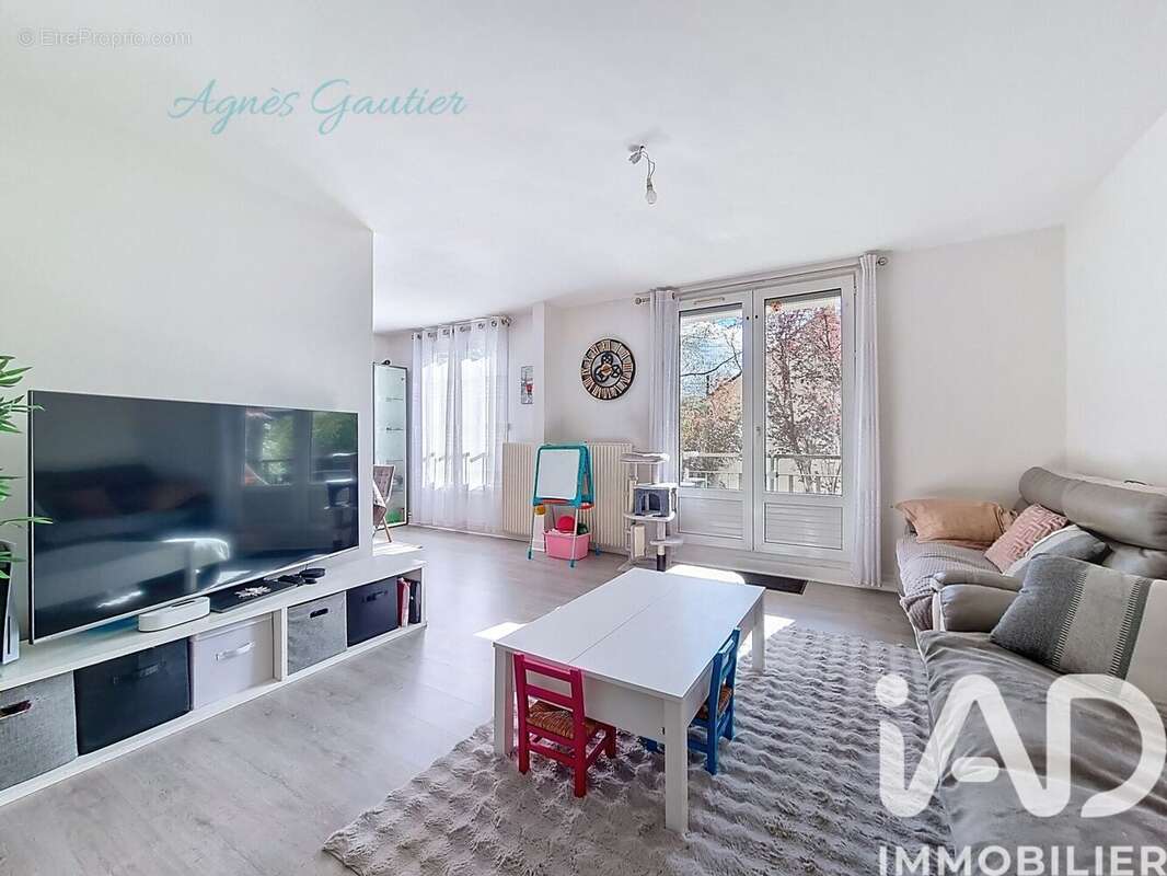 Photo 3 - Appartement à BOISSY-SAINT-LEGER