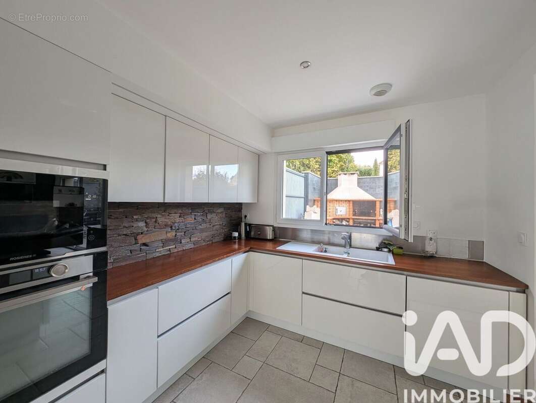 Photo 9 - Maison à CORMEILLES-EN-PARISIS