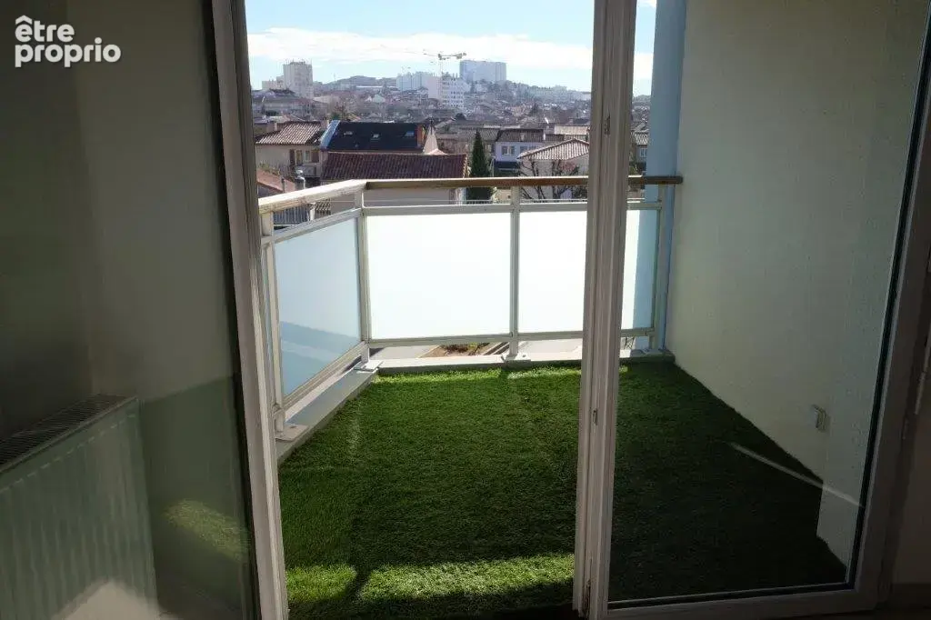 T3 de 61 m² balcon et un parking en sous-sol - photo 6