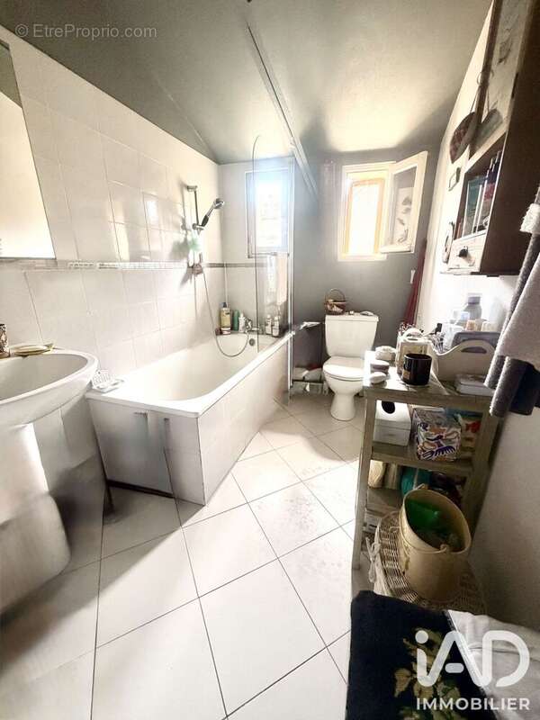 Appartement 65 m² à Sens  - photo 6