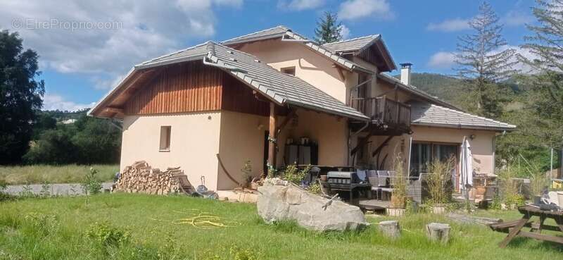 Villa de Prestige à Vendre – 8 pièces - Seyne-les-Alpes, Proximité des Pistes de ski - Digne Les Bains ! - photo 13