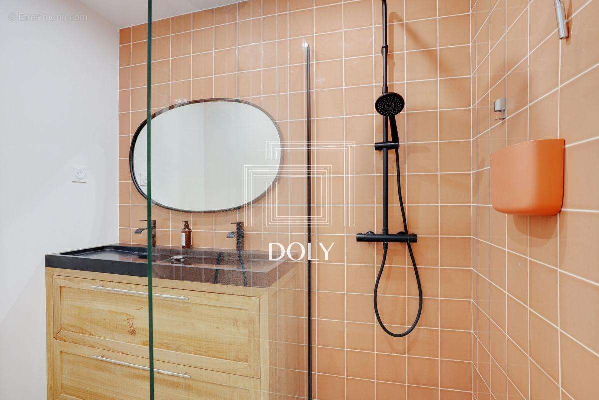 Appartement à PARIS-4E