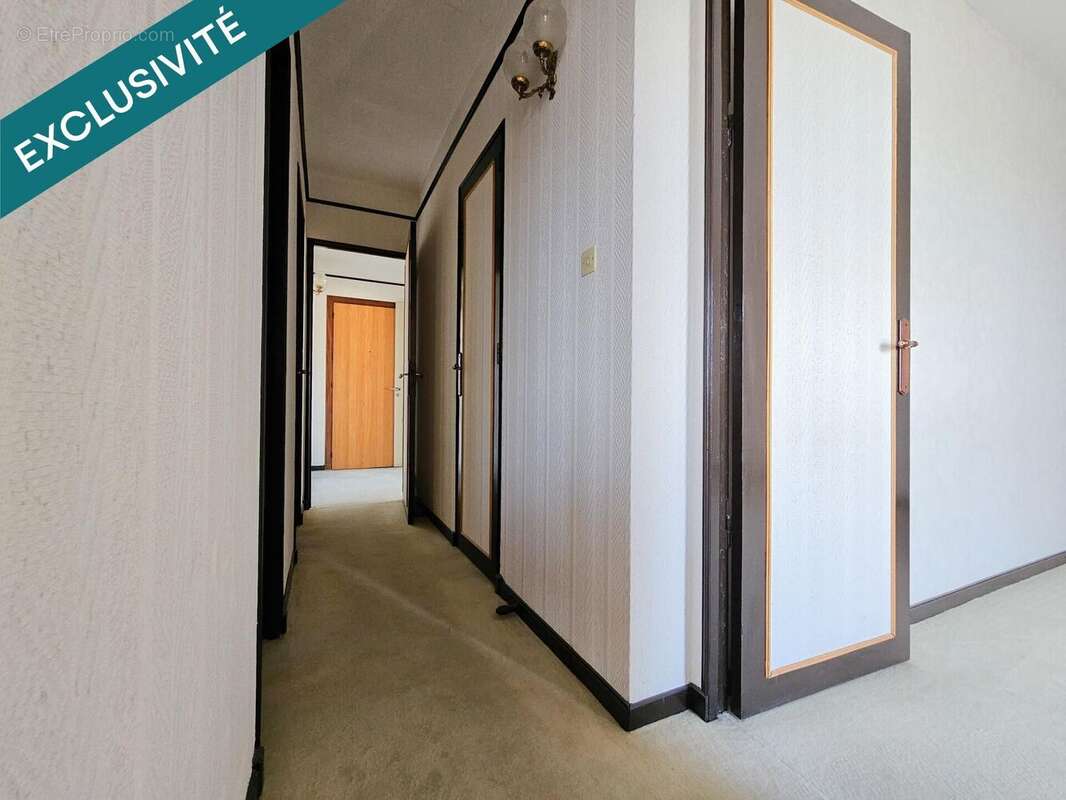 Photo 6 - Appartement à RIS-ORANGIS