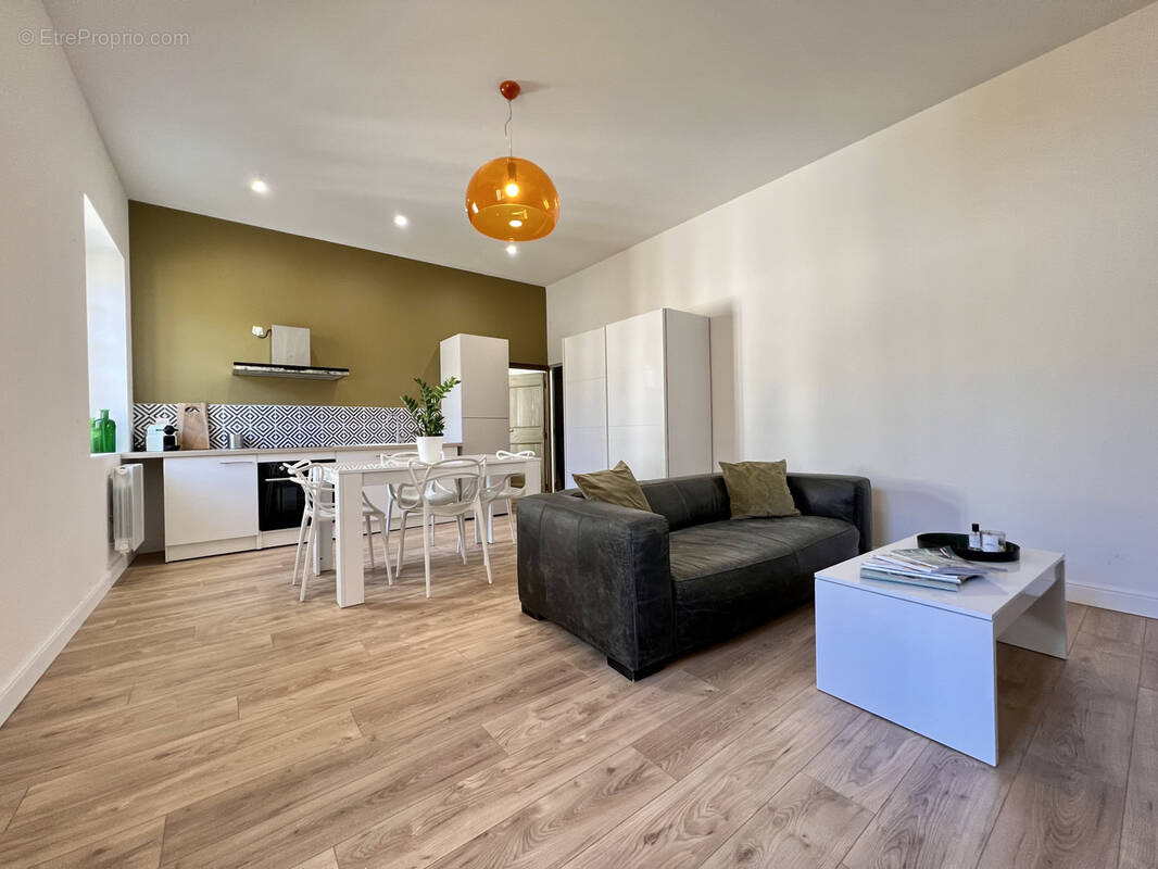 Appartement à CARCASSONNE