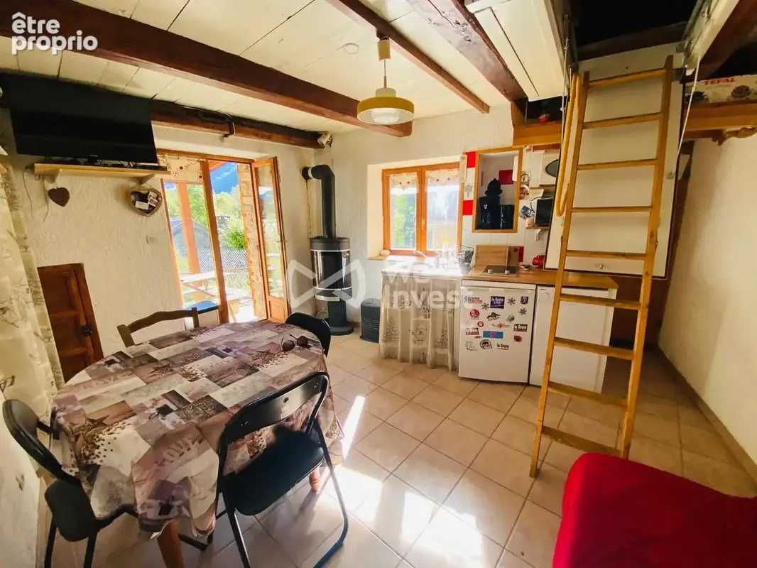 Maison 28 m² à La Grave  - photo 4