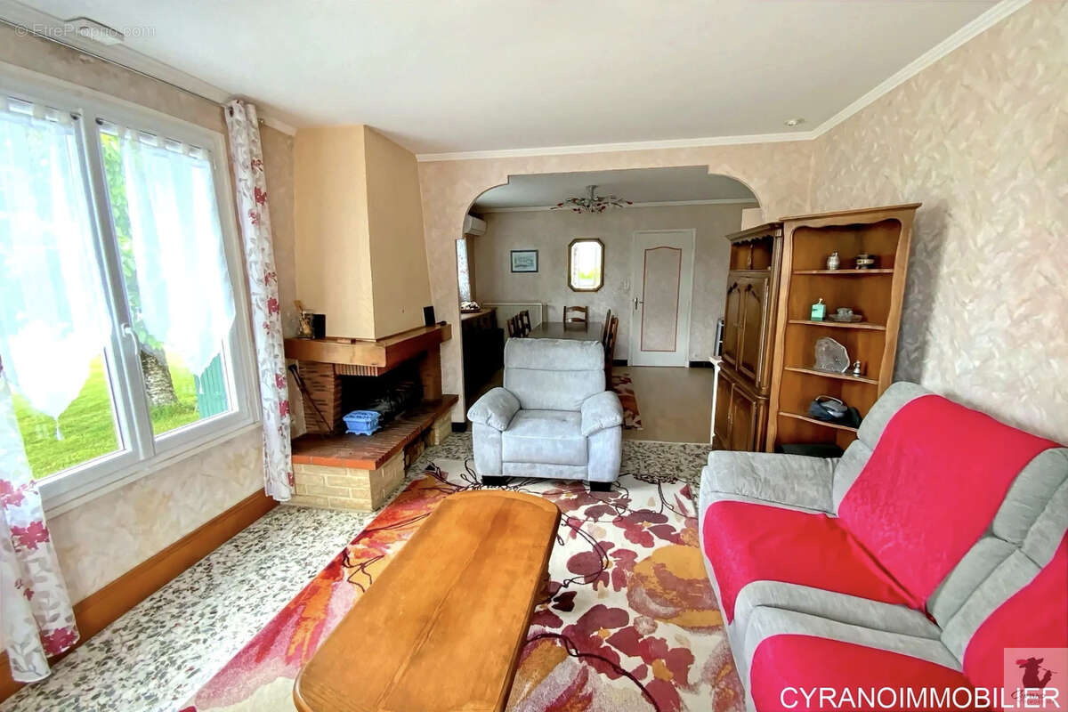 Maison à PRIGONRIEUX
