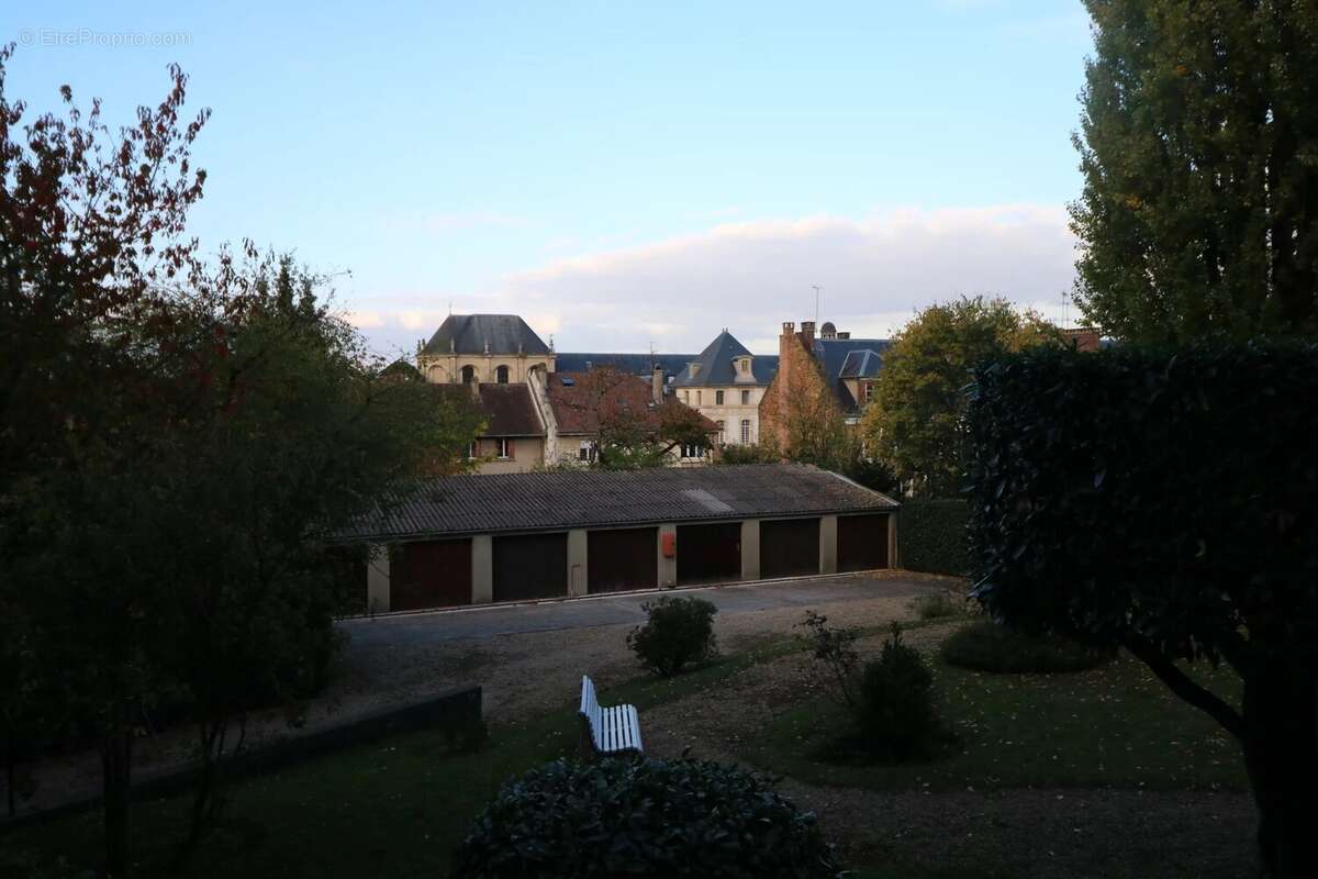 Appartement à SAINT-CYR-L&#039;ECOLE