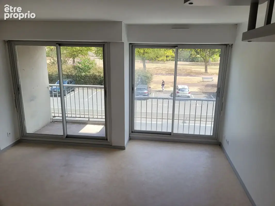 ROCHEFORT centre - appartement en duplex exposé EST, de type 3 avec ascenseur - photo 5