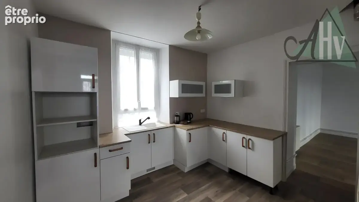 Appartement rénové avec jardin - Cannes-Ecluse (77) - photo 3