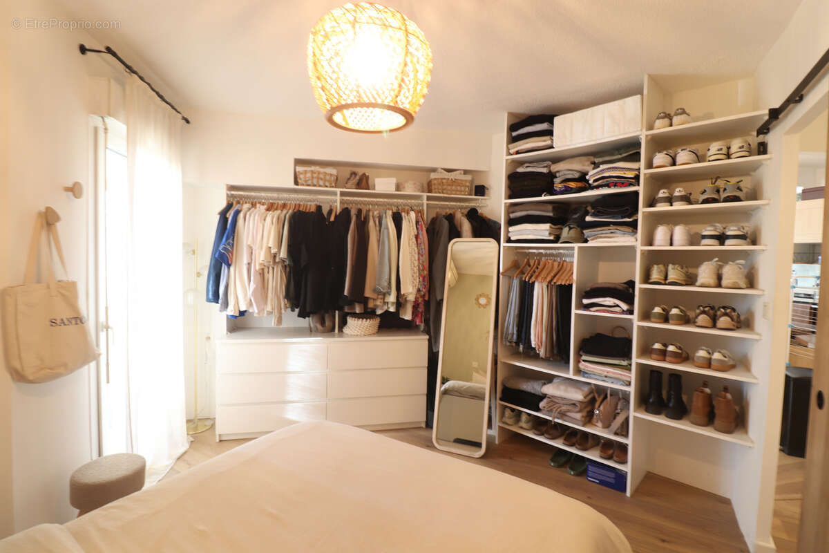 Appartement à PEZENAS