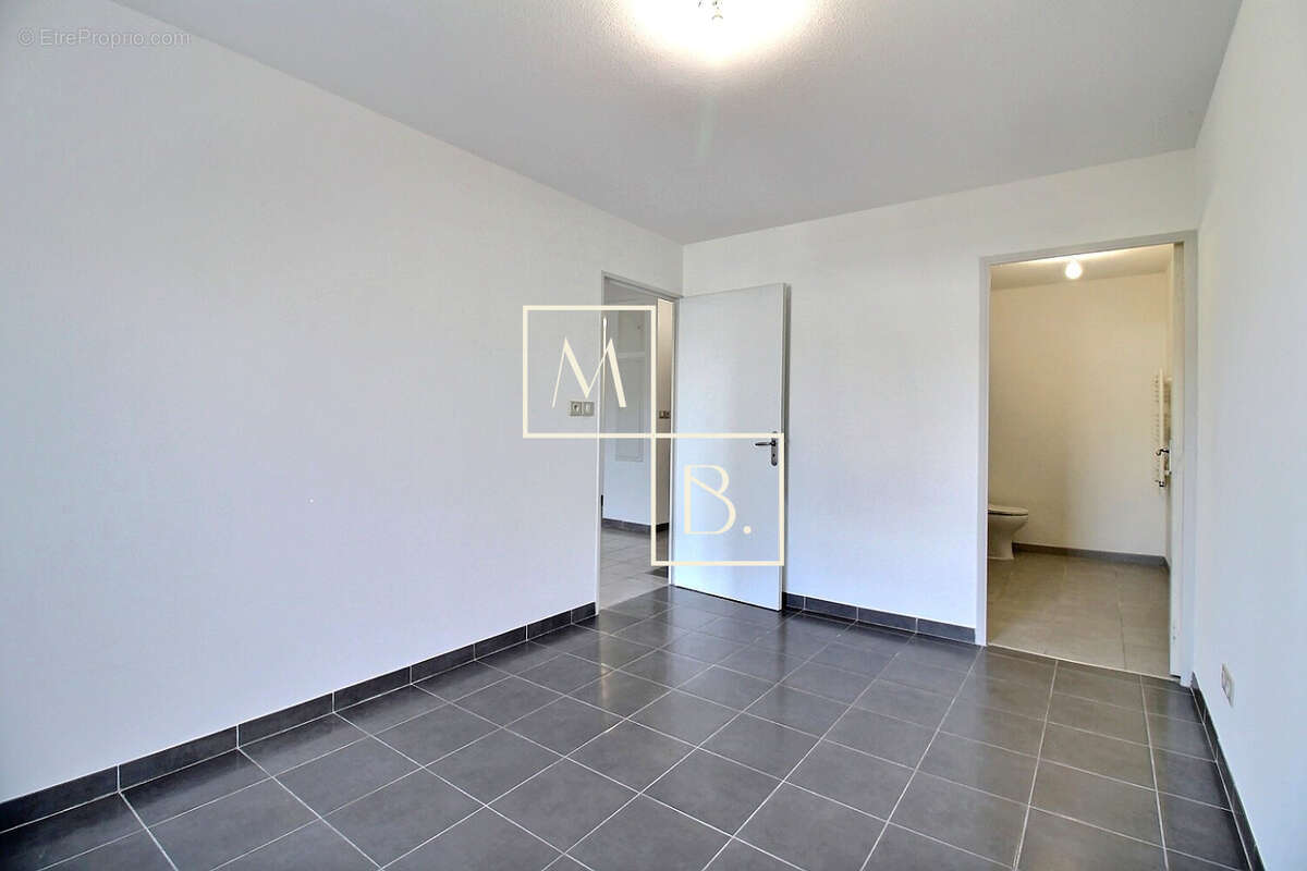 Appartement à CASTELNAU-LE-LEZ