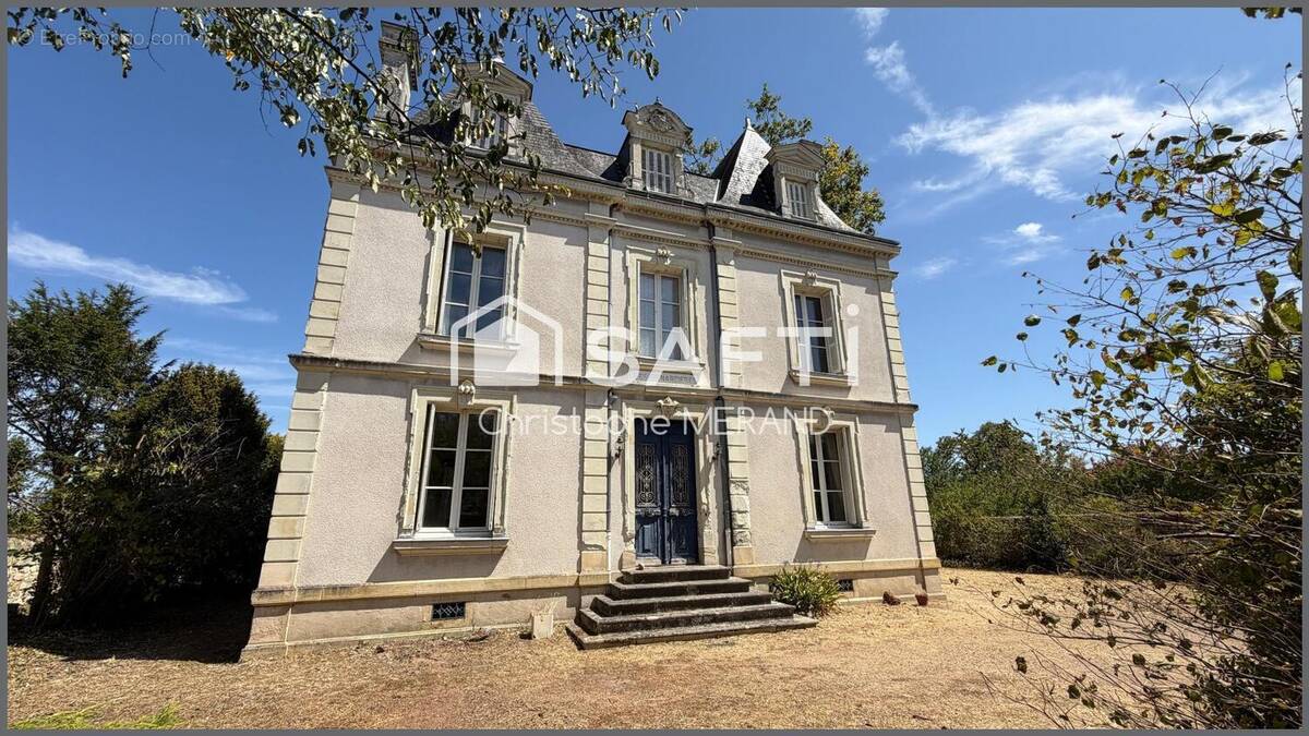Photo 1 - Maison à CHATELLERAULT