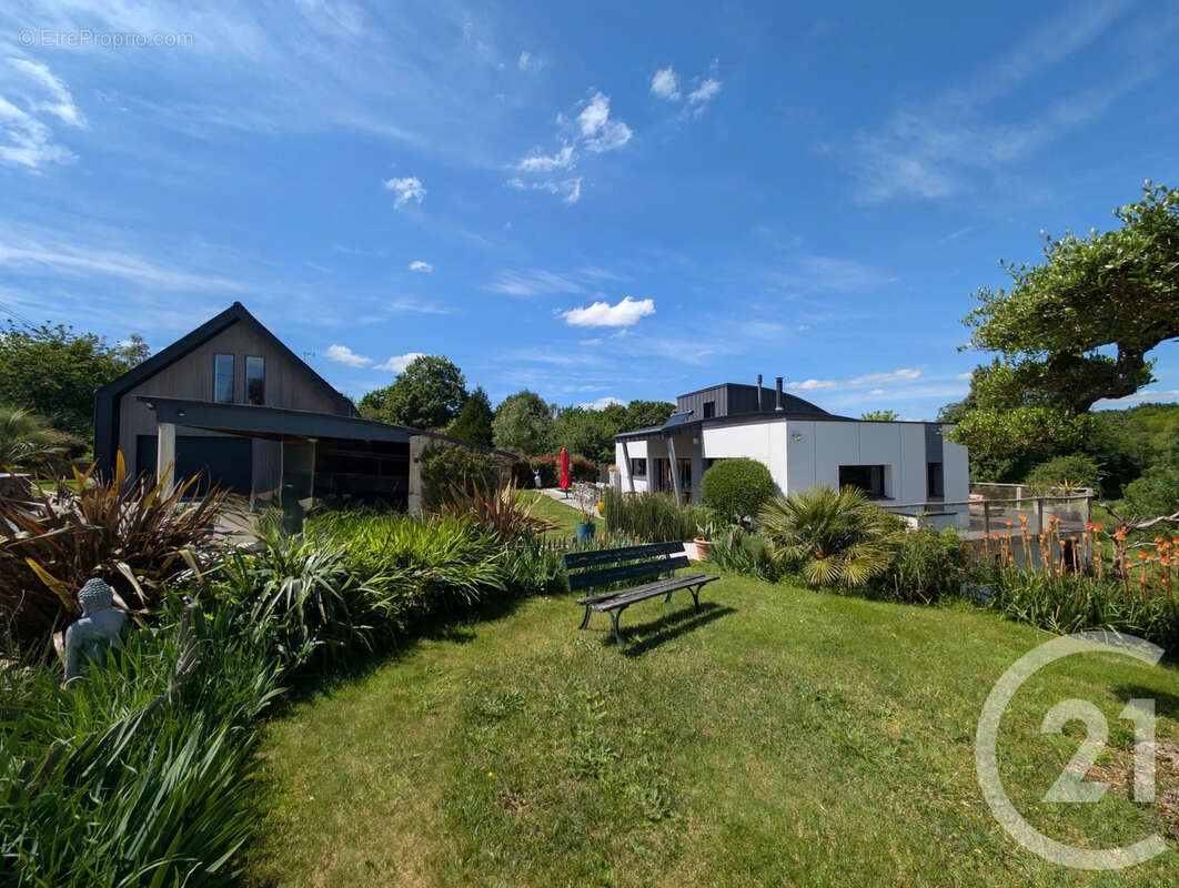 Maison 208 m² à Muzillac  - photo 19