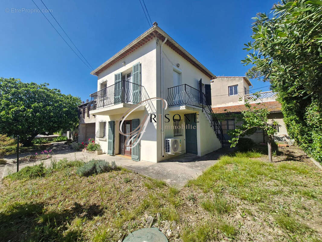 Maison à SIX-FOURS-LES-PLAGES