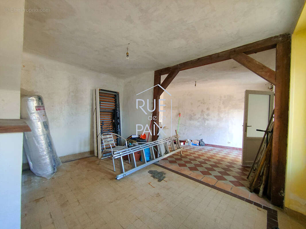 Maison Thure 3 pièce(s) 75 m2 - photo 6