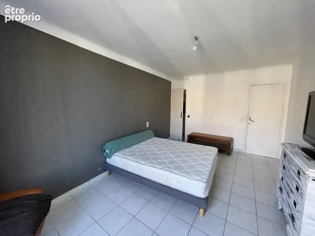 MARSEILLAN  Authentique Maison Vigneronne avec Grand Garage - photo 9