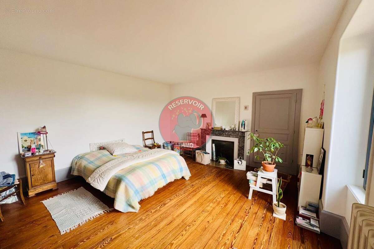 Maison à PRECY-SOUS-THIL