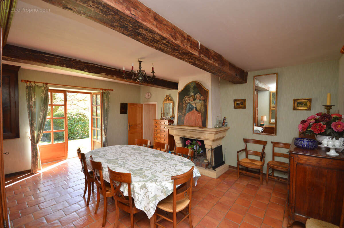 Maison à SAINTE-FLORENCE