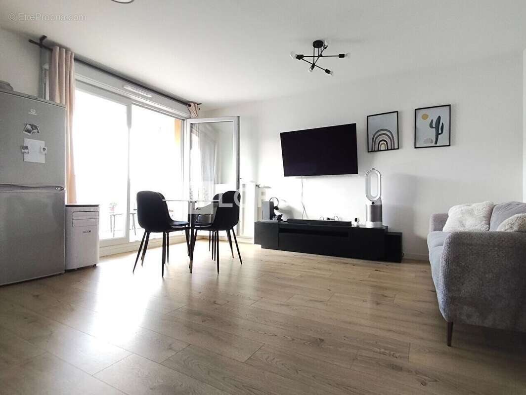 Appartement à BONNEUIL-SUR-MARNE