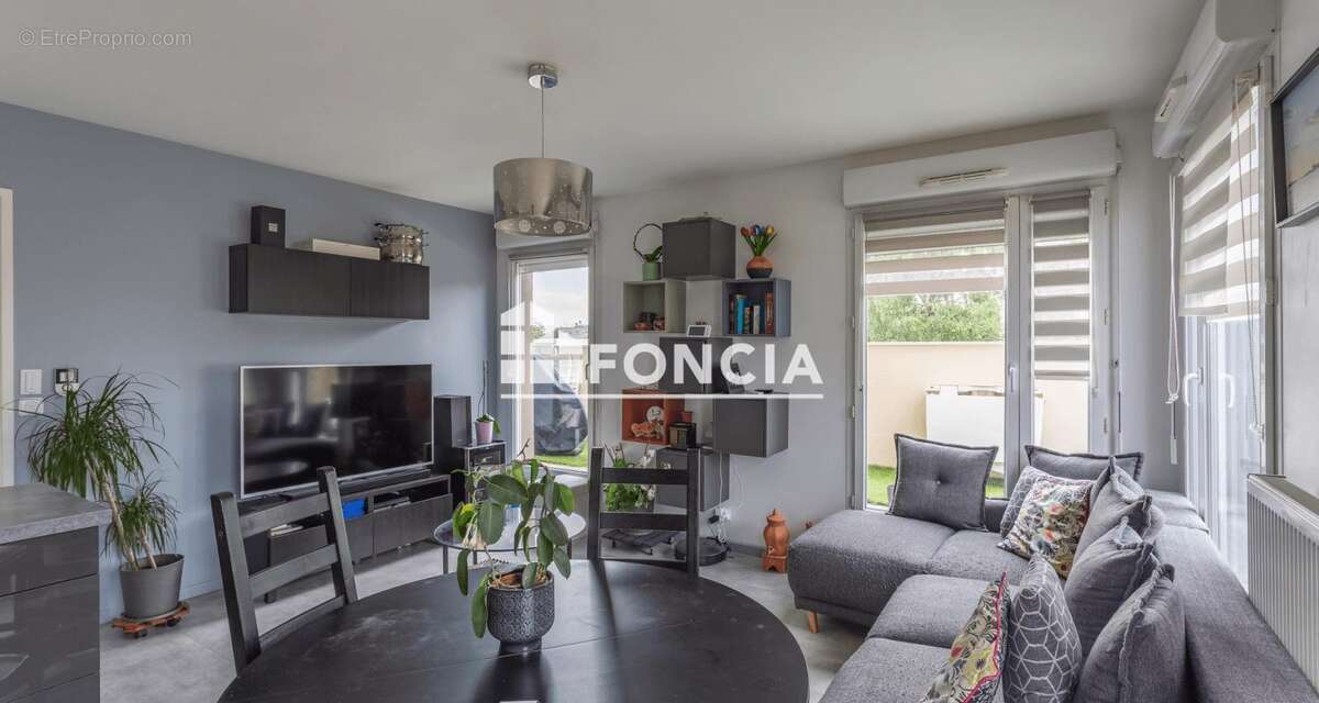 F3 de 53 m2  avec balcon de 22 m2 filant et place de parking athis-mons - photo 8