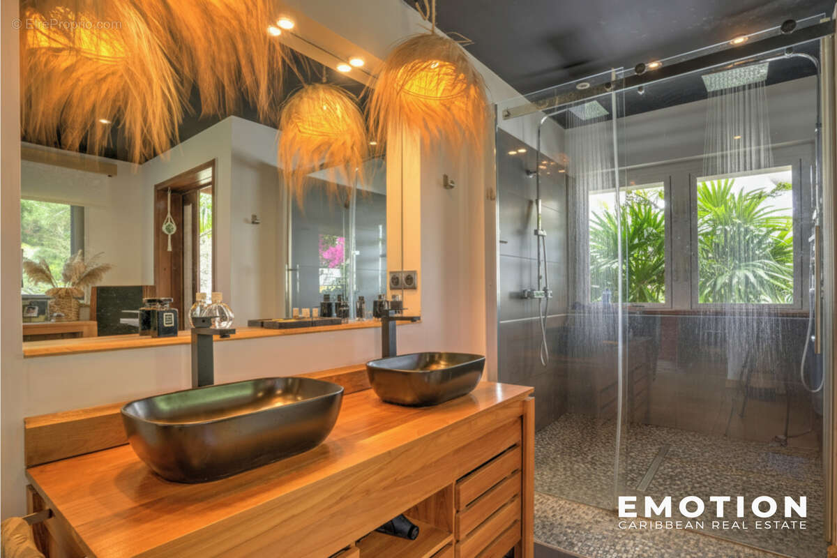 Maison à SAINT-MARTIN