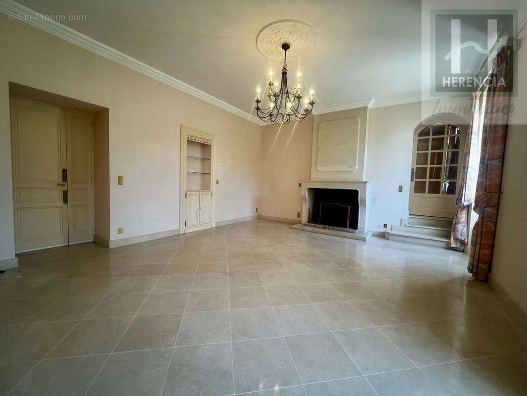 Maison à ANAIS
