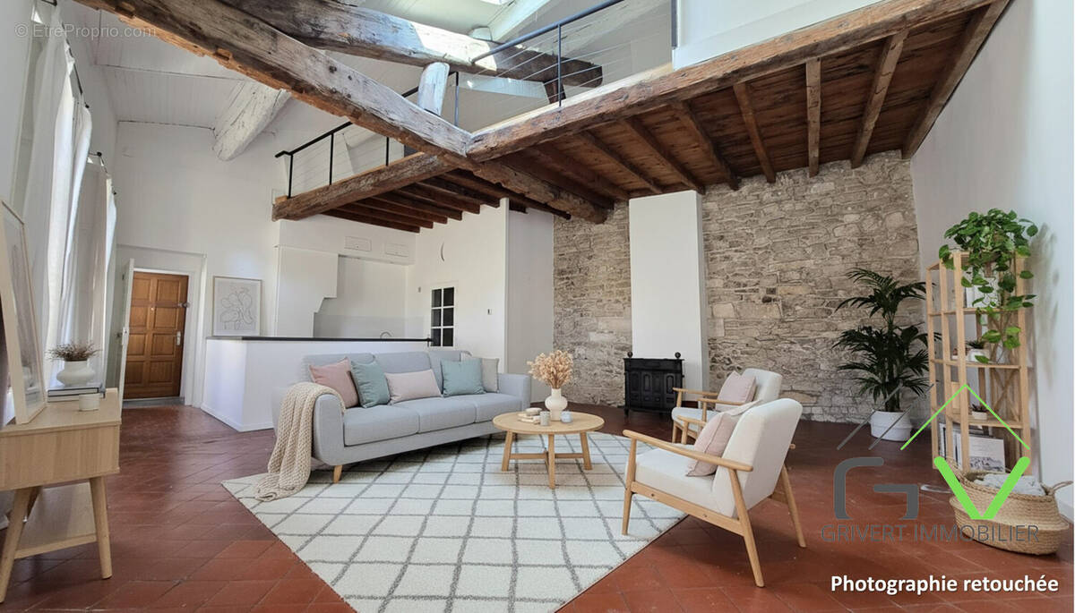 Photographie retouchée - Appartement à NIMES