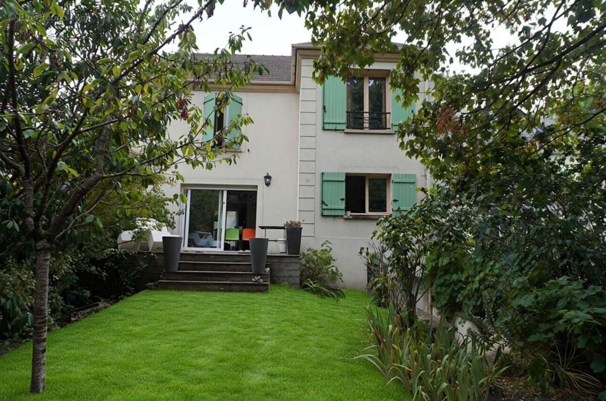 MAISON - 133 m² - Pontoise - 6 pièces, 4 chambres, garage double - SECTEUR RECHERCHE - - photo 2