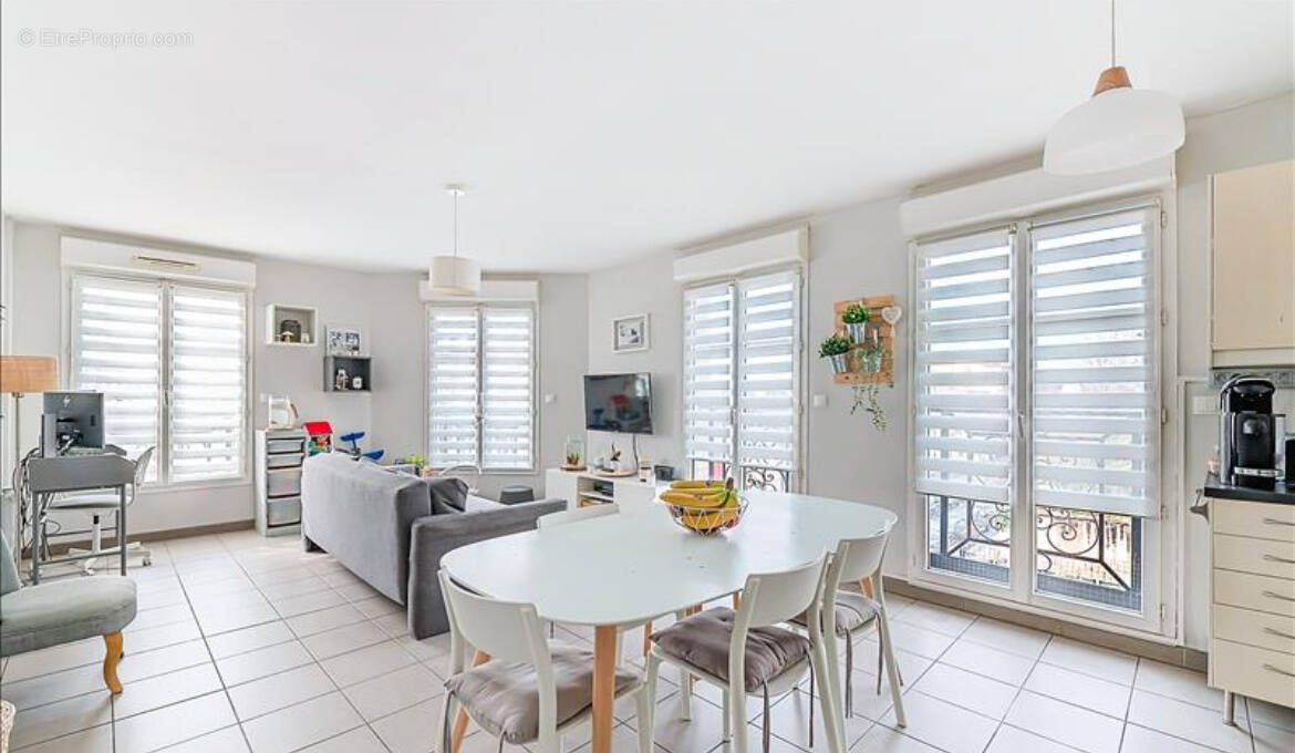 Appartement à BORDEAUX