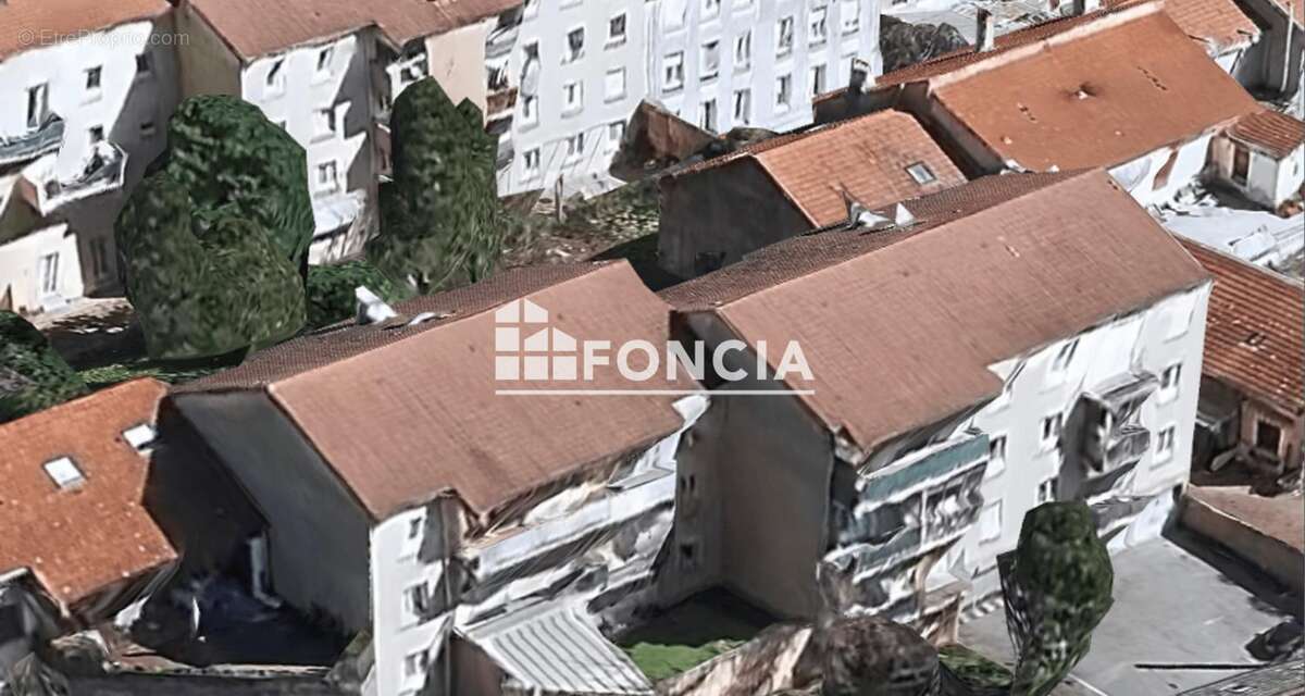Appartement à SAINT-ETIENNE