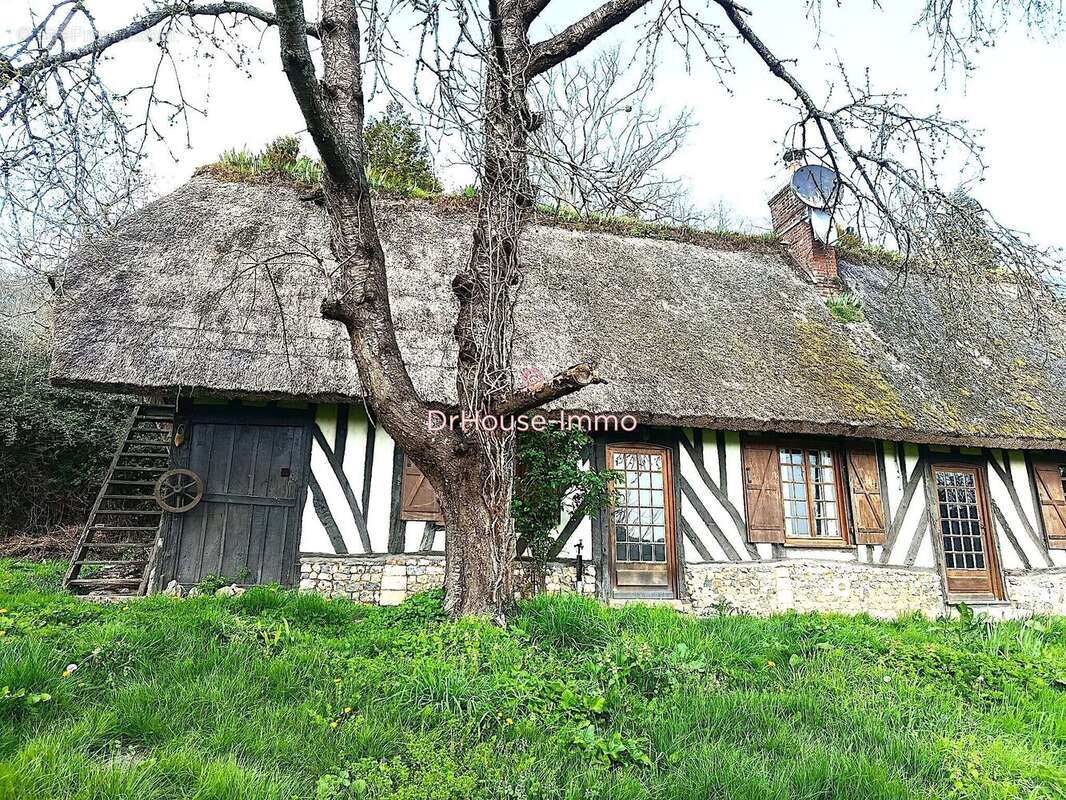 Maison à LIVET-SUR-AUTHOU