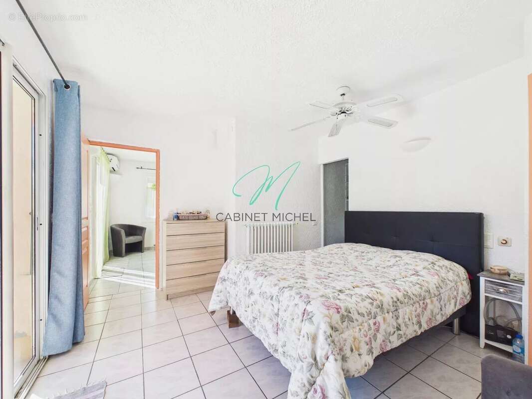 Appartement à ROQUEFORT-LES-PINS